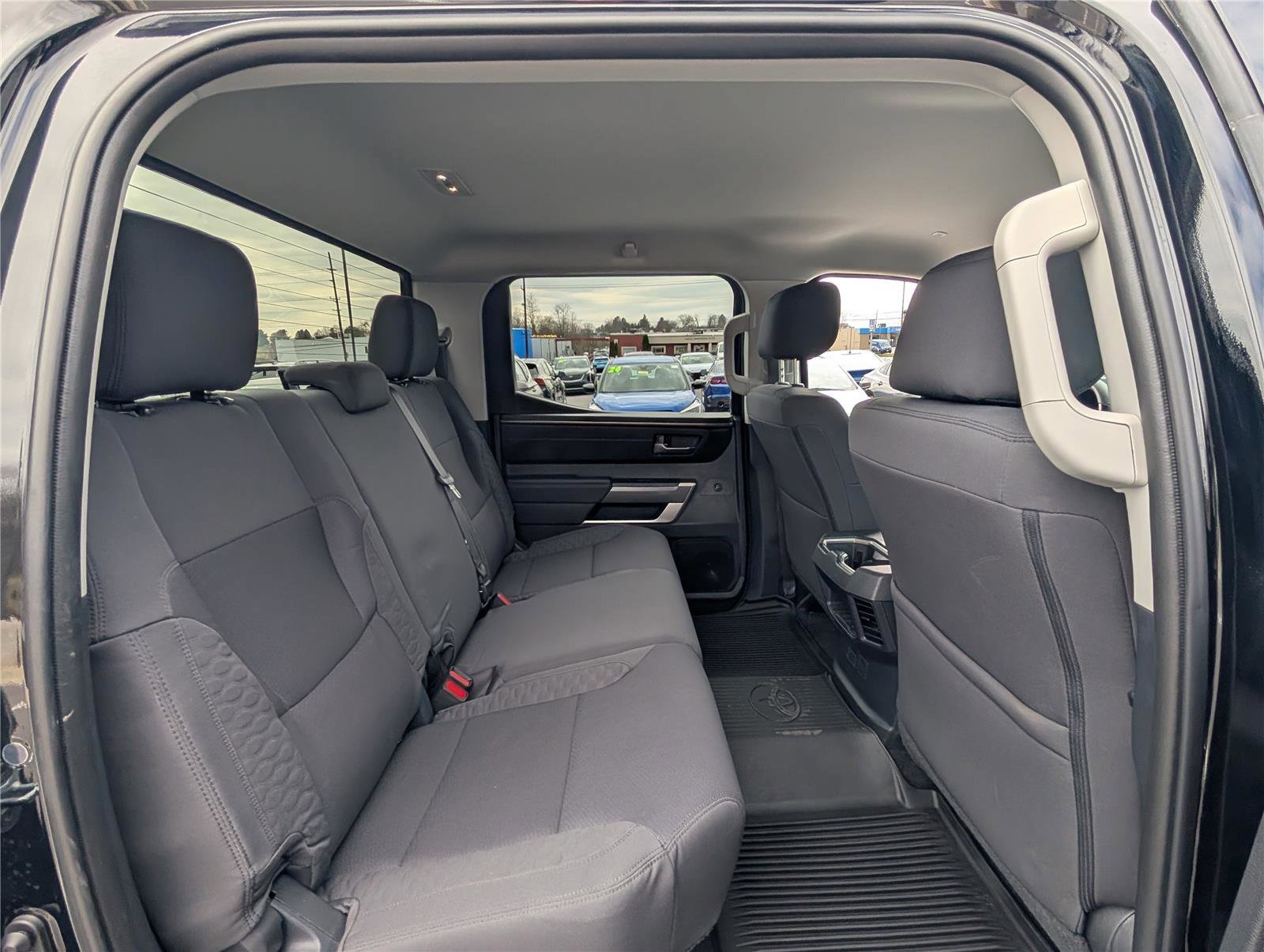 Used 2023 Toyota Tundra SR5 w/ SR5 Convenience Package AWD/4WD image 11
