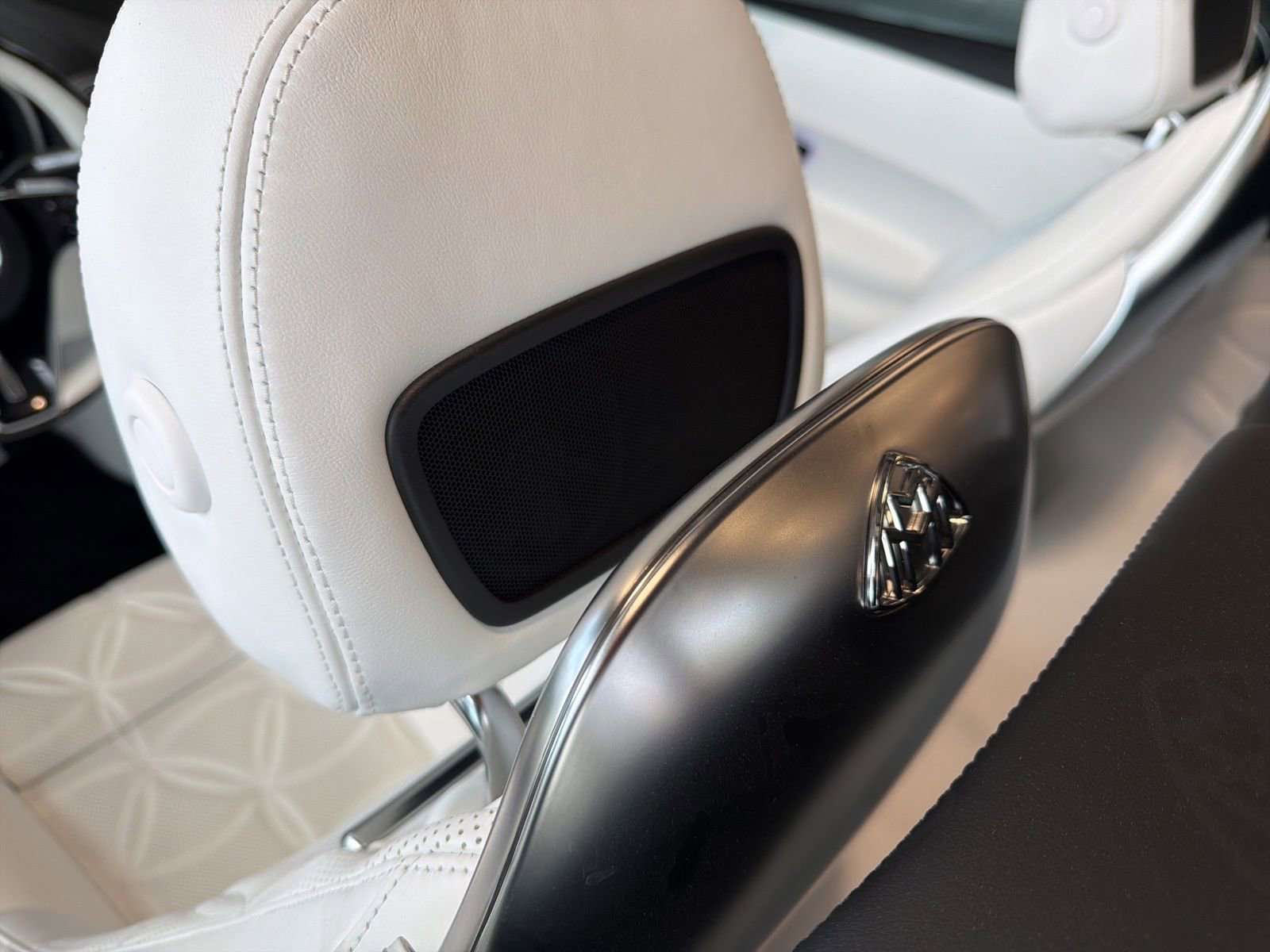 Used 2026 Mercedes-Benz Maybach SL 680 image 30