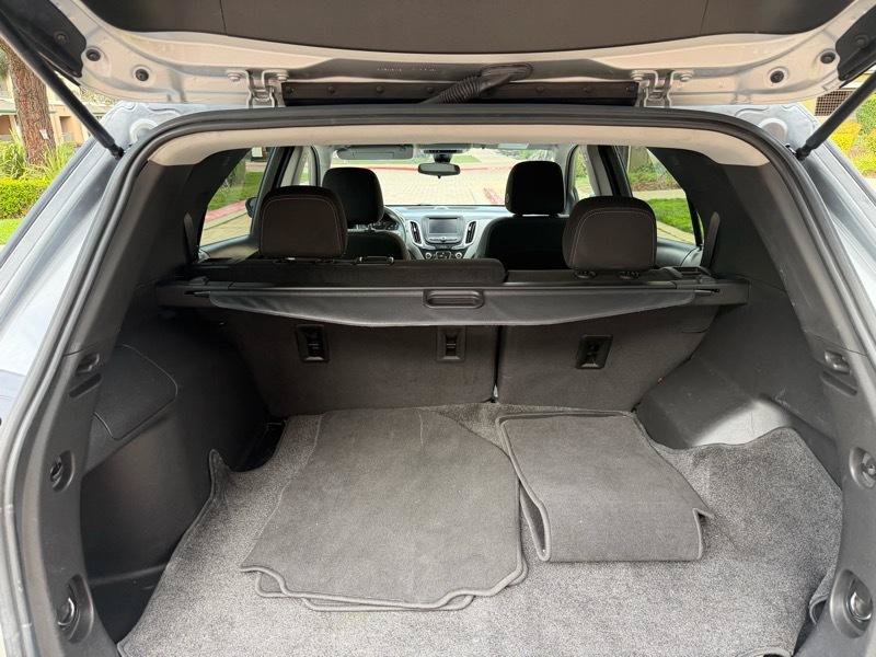 Used 2023 Chevrolet Equinox LS AWD/4WD image 68