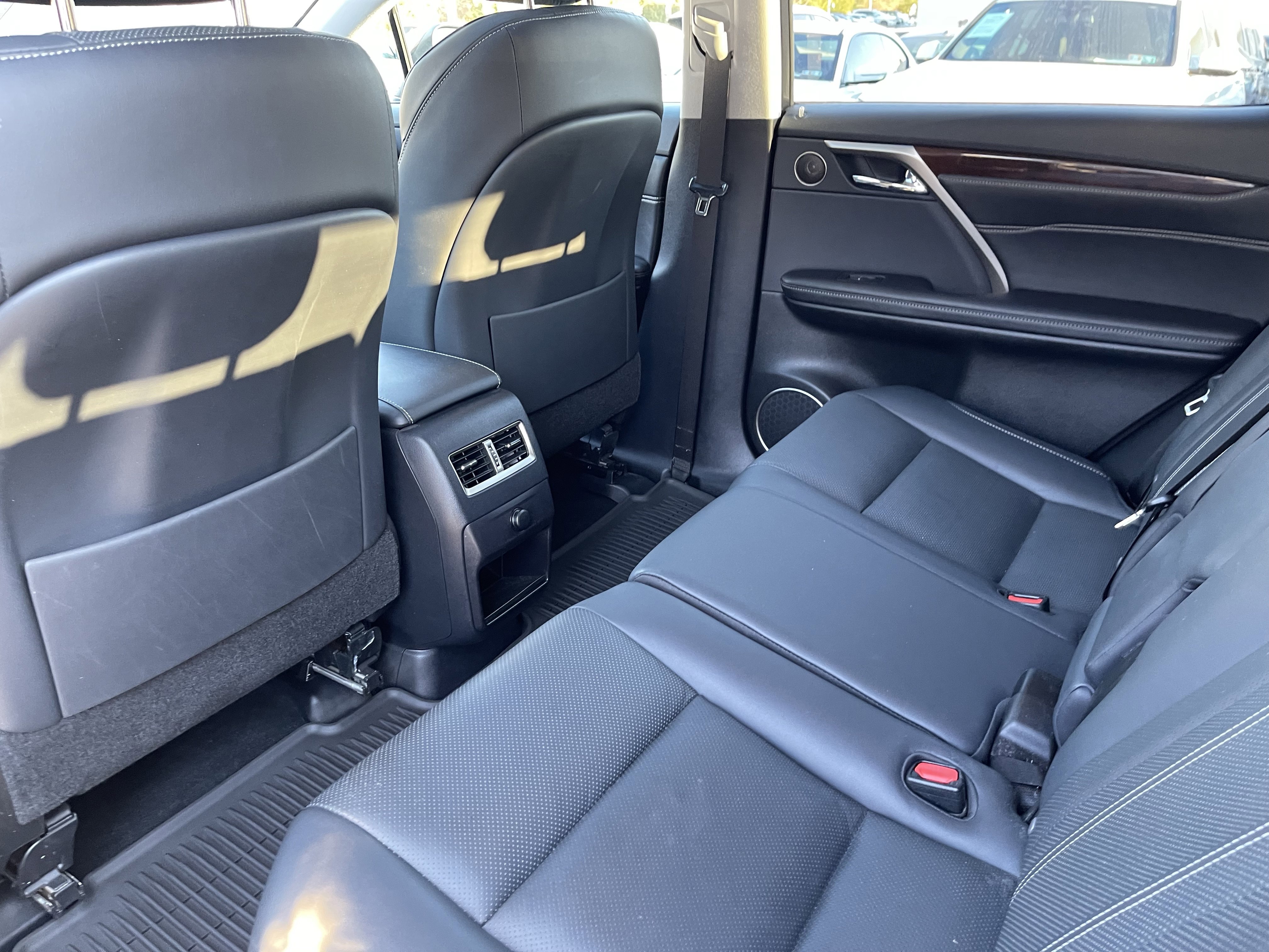 Used 2018 Lexus RX 450h AWD w/ Premium Package image 16