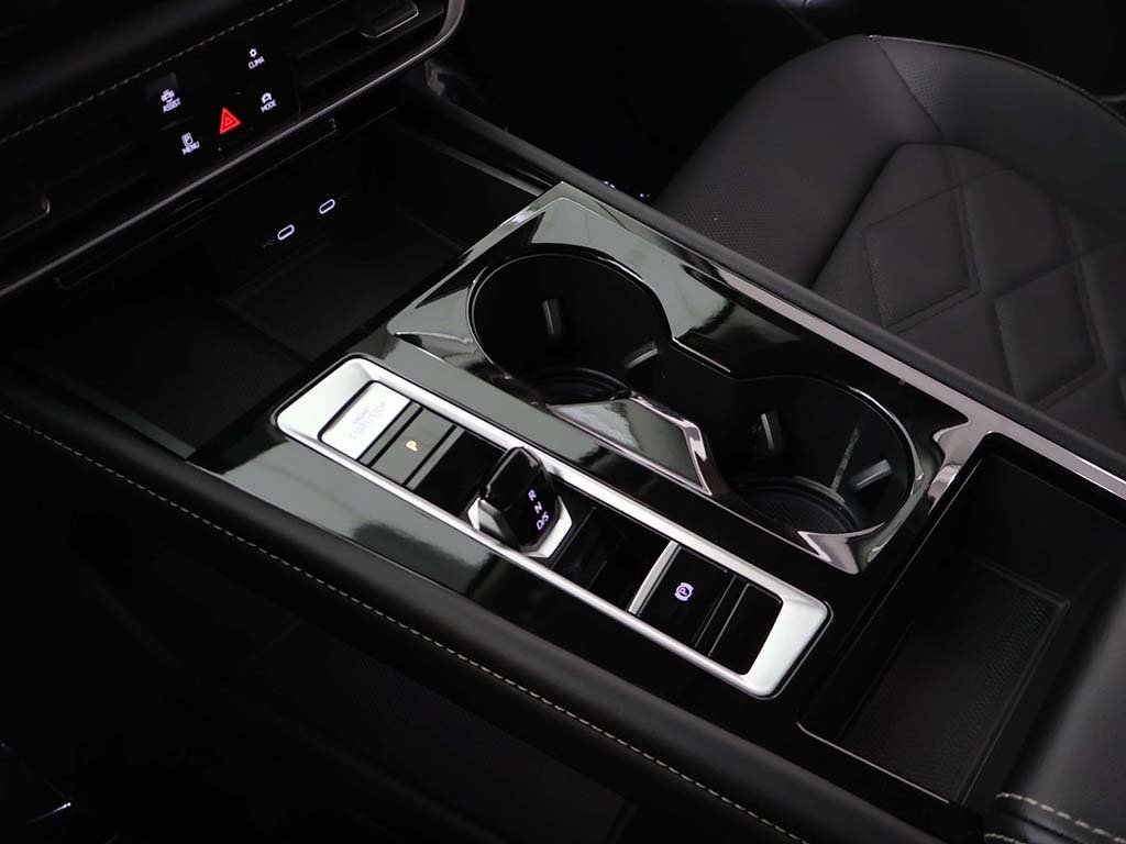 Used 2024 Volkswagen Atlas SE image 55