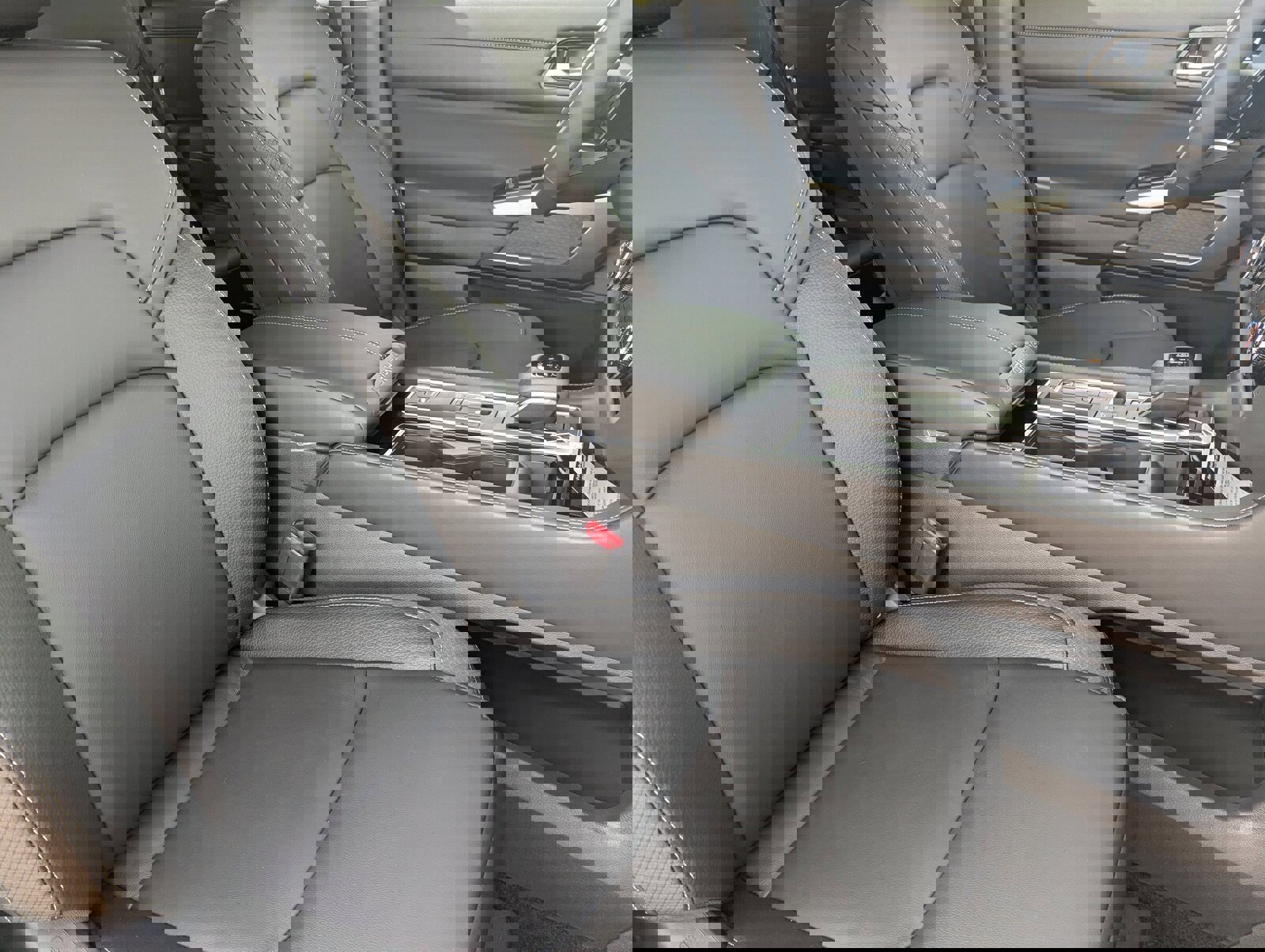 New 2025 Nissan Pathfinder SL image 47