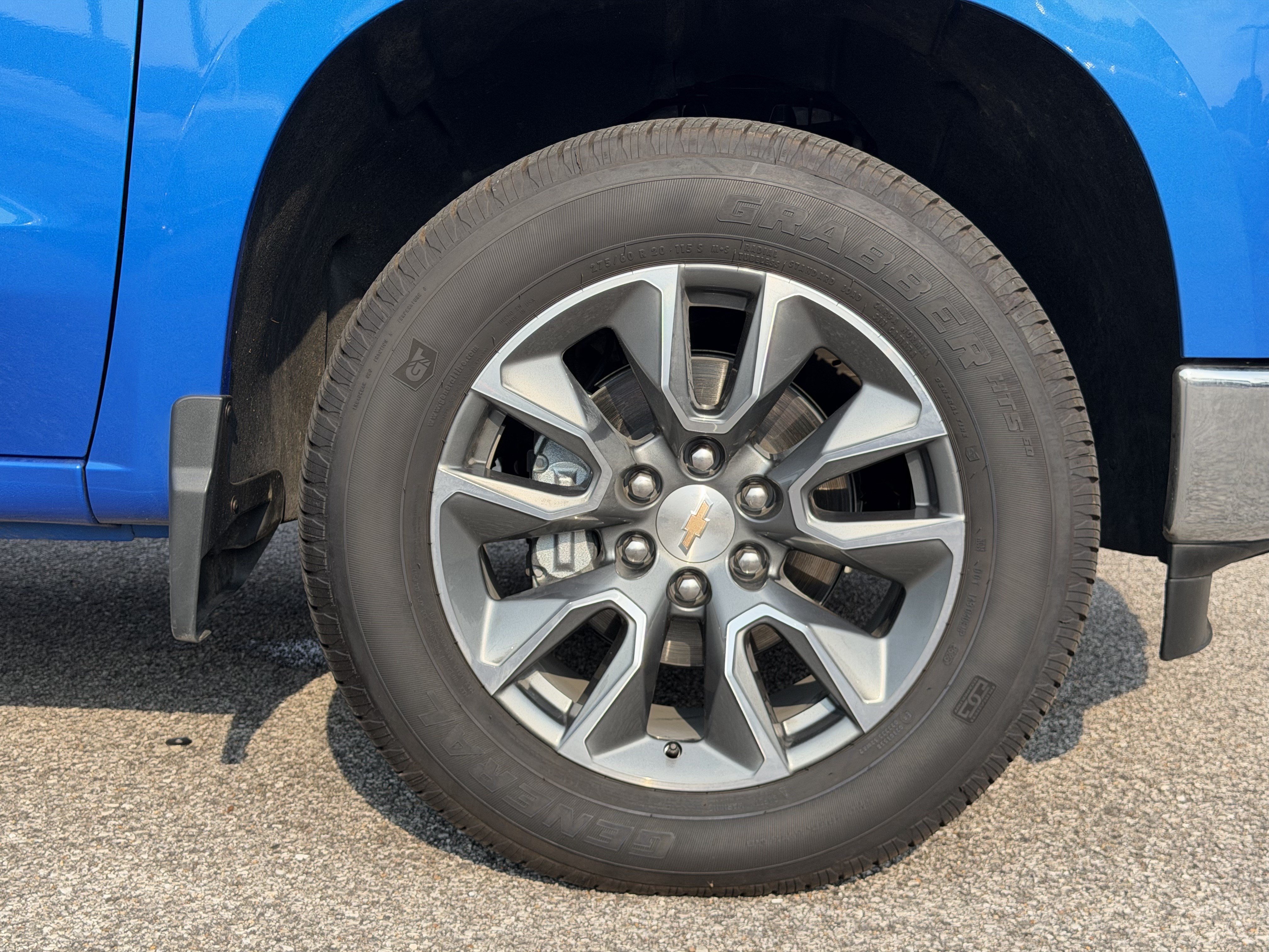 Used 2026 Chevrolet Silverado 1500 LT w/ LPO, Liner Protection Package AWD/4WD image 13