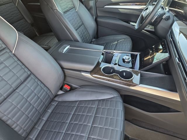 Used 2026 Cadillac Escalade Platinum Sport w/ LPO, Floor Liner Package image 12