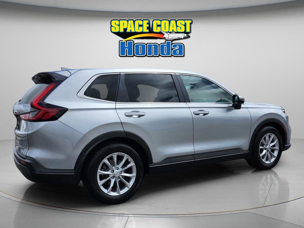 Used 2023 Honda CR-V EX image 5