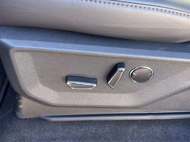 New 2025 Ford F150 Lightning Lariat image 23