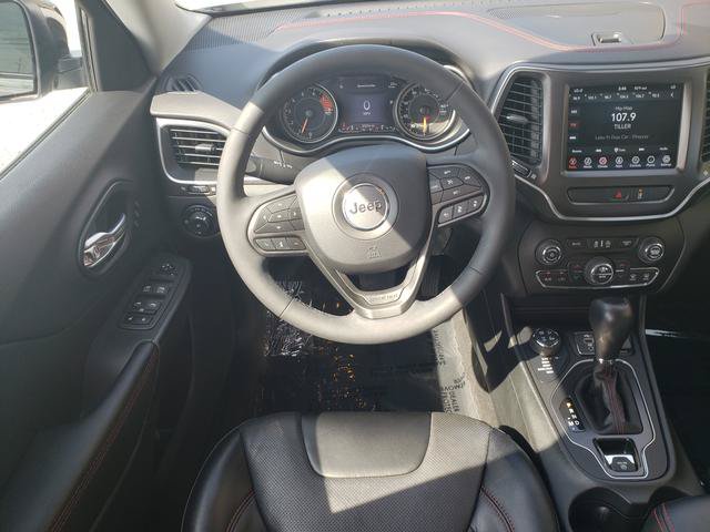 Used 2022 Jeep Cherokee Trailhawk w/ Premium Leather Package AWD/4WD image 17