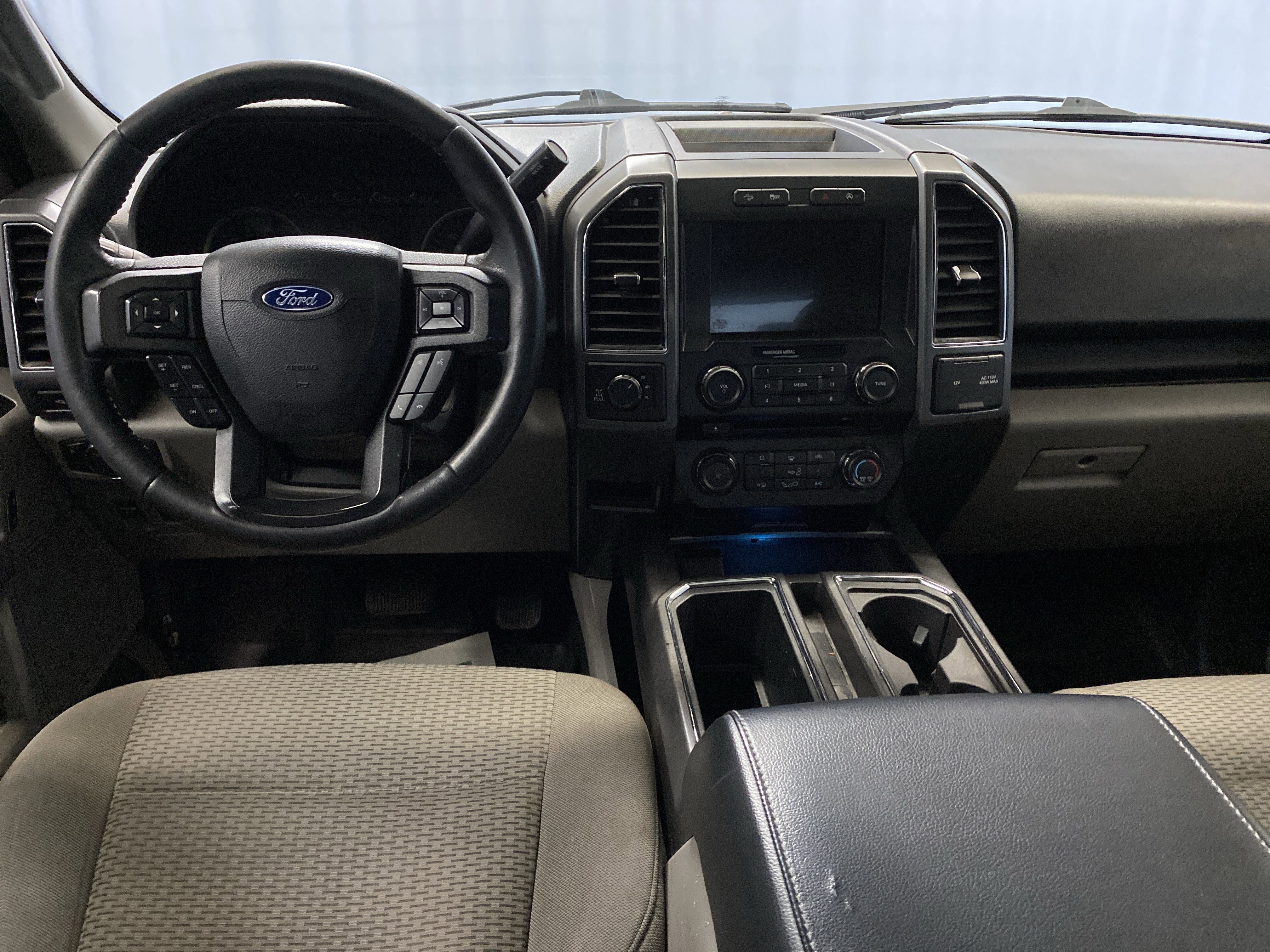 Used 2018 Ford F150 XLT w/ Equipment Group 302A Luxury image 29
