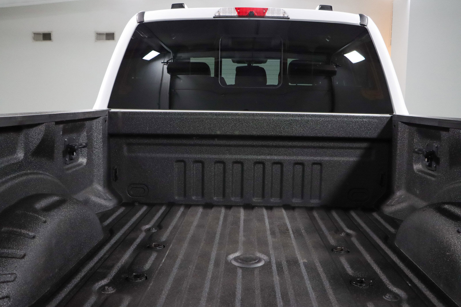 Used 2023 Ford F250 Lariat w/ Sport Appearance Package AWD/4WD image 30