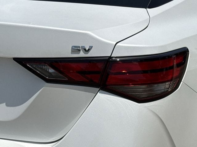 Used 2021 Nissan Sentra SV FWD image 7