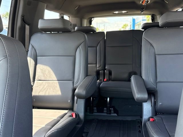 New 2026 Chevrolet Suburban Z71 w/ Comfort Package AWD/4WD image 43
