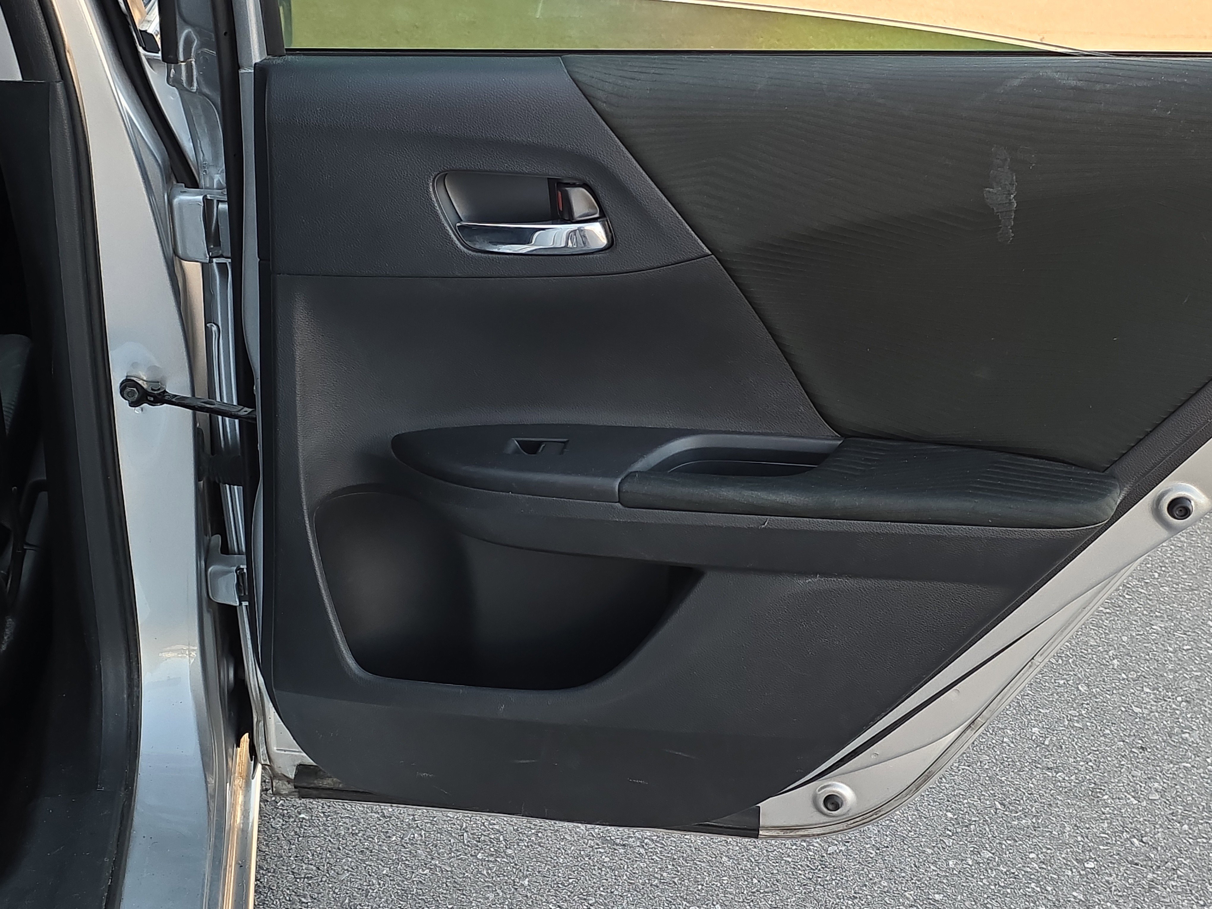 Used 2014 Honda Accord LX image 26