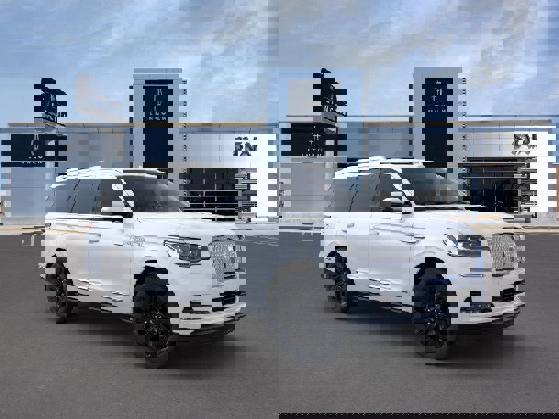 New 2024 Lincoln Navigator Reserve image 7