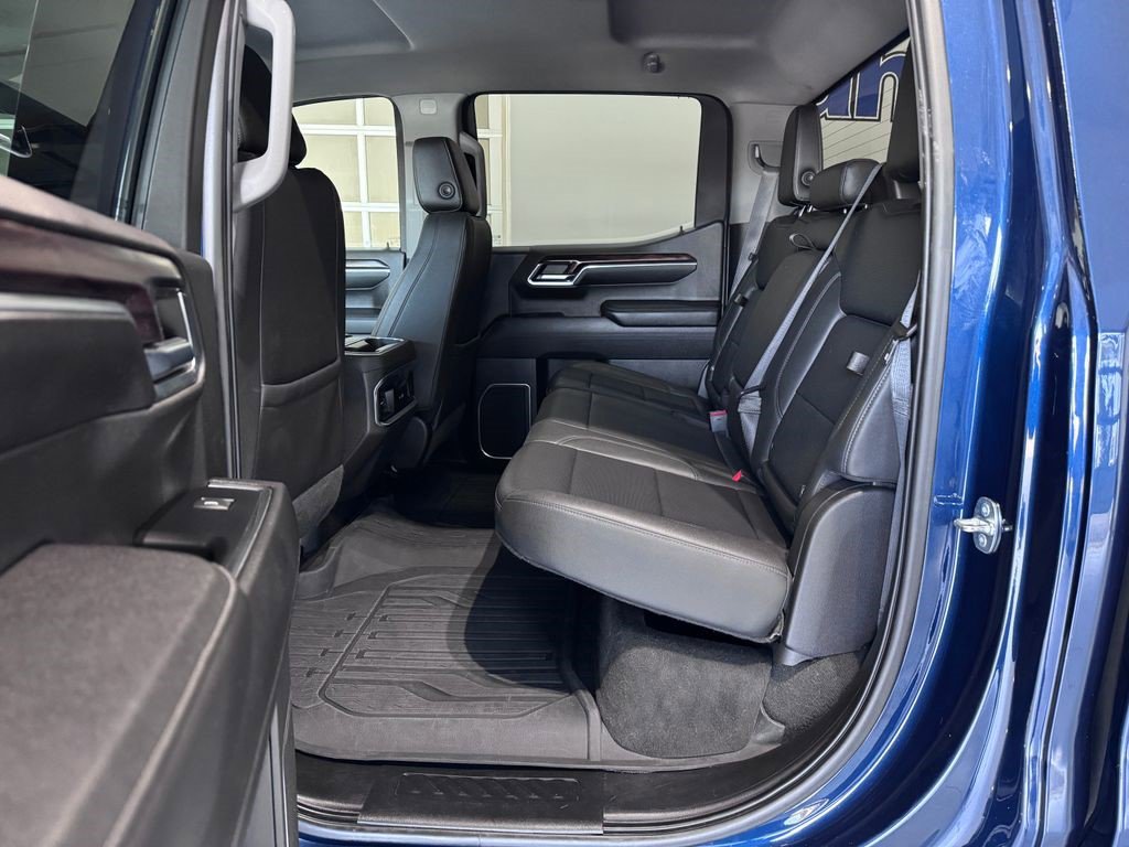 Certified 2023 GMC Sierra 1500 SLT w/ SLT Premium Package image 8