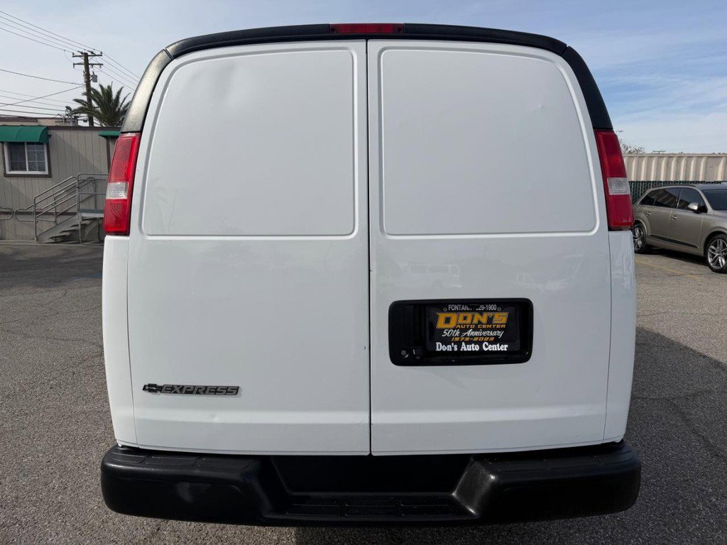 Used 2019 Chevrolet Express 2500 image 7