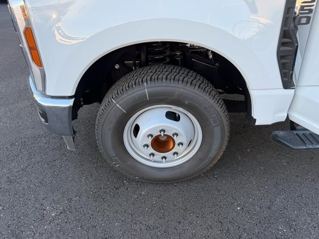 New 2025 Ford F350 XL w/ XL Chrome Package image 14