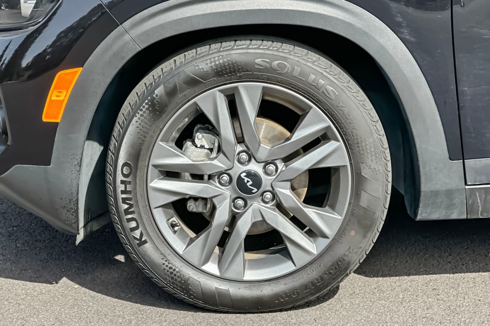 Used 2023 Kia Seltos S w/ Navigation Package image 37