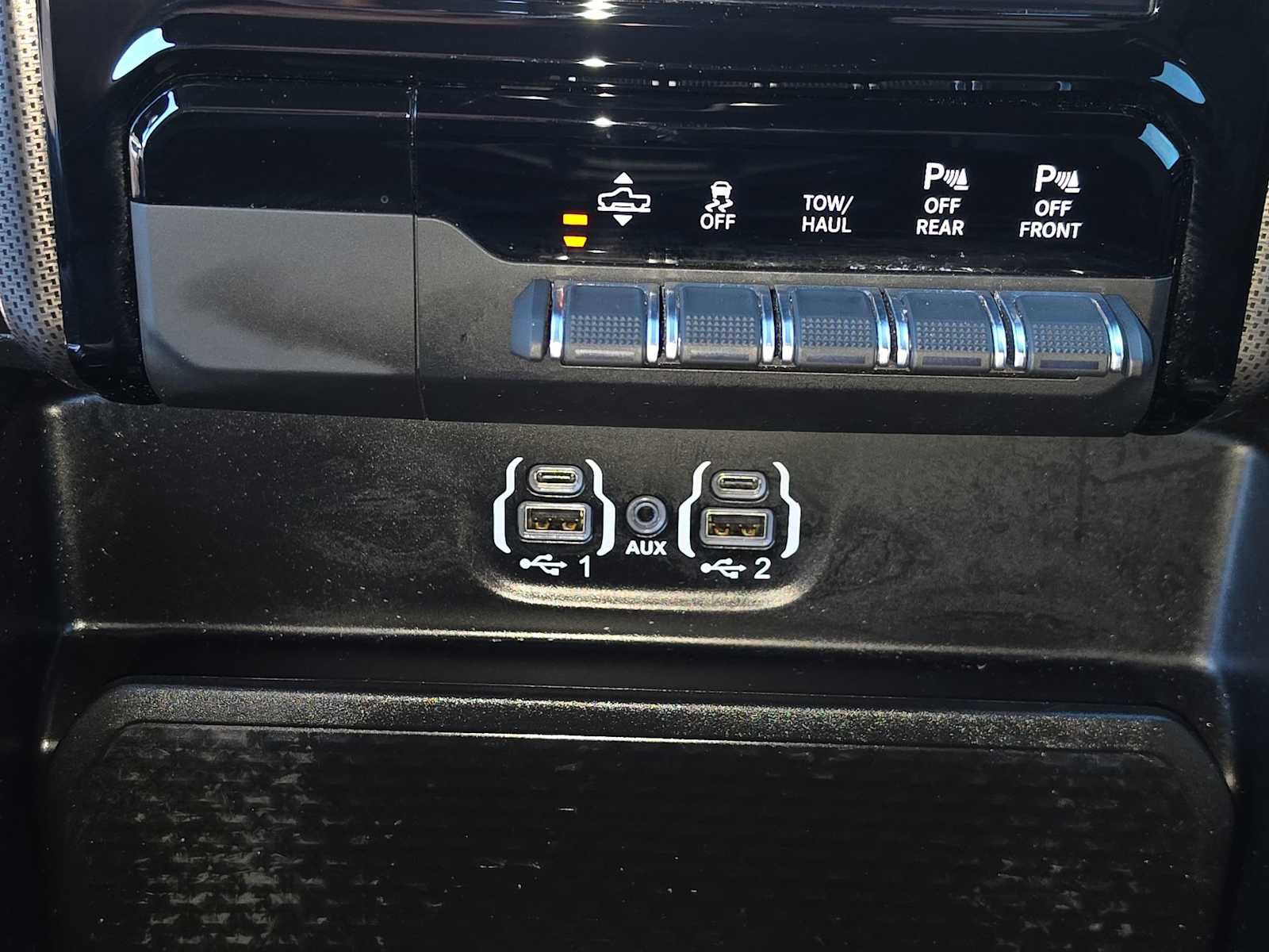 Used 2023 RAM 1500 Limited image 30