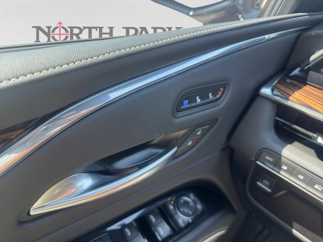 Certified 2024 Cadillac Escalade Premium Luxury w/ LPO, Floor Liner Package AWD/4WD image 19