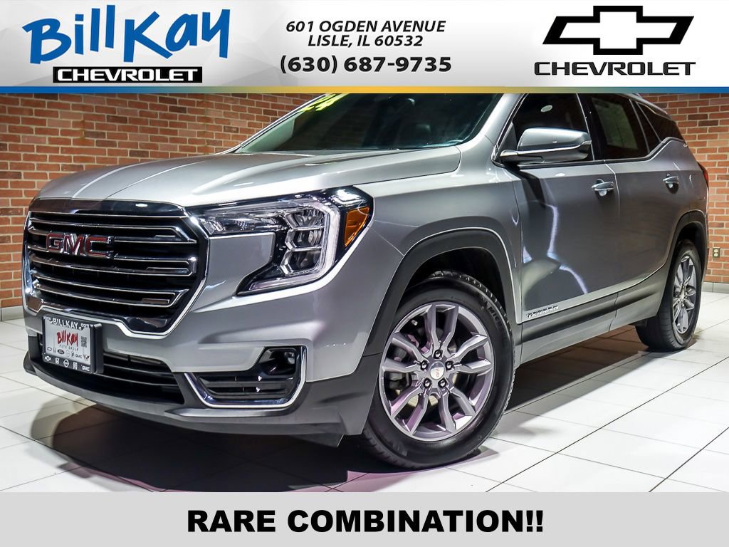 Used 2024 GMC Terrain SLT w/ Infotainment Package II image 1