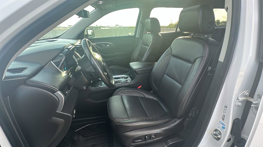Used 2019 Chevrolet Traverse Premier w/ Driver Confidence II Package image 4