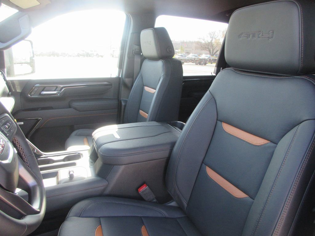 New 2026 GMC Sierra 3500 AT4 w/ AT4 Premium Plus Package image 14