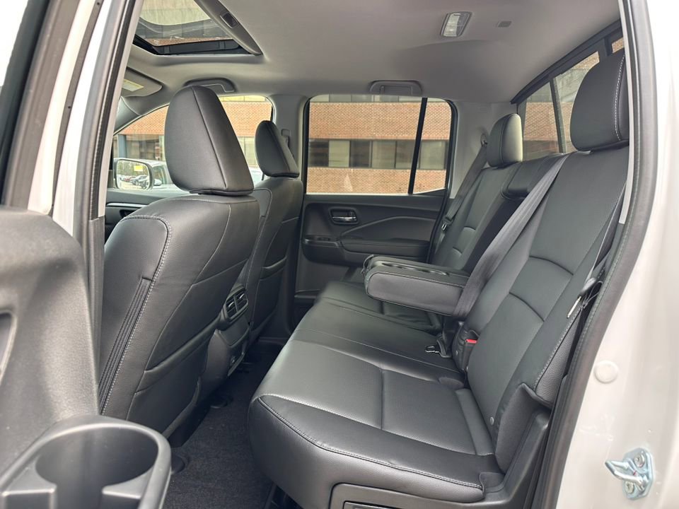 New 2025 Honda Ridgeline RTL image 16
