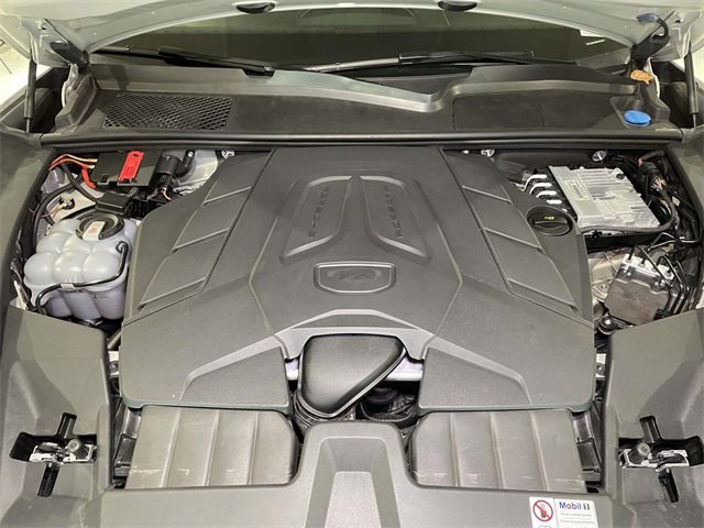 Certified 2024 Porsche Cayenne image 24
