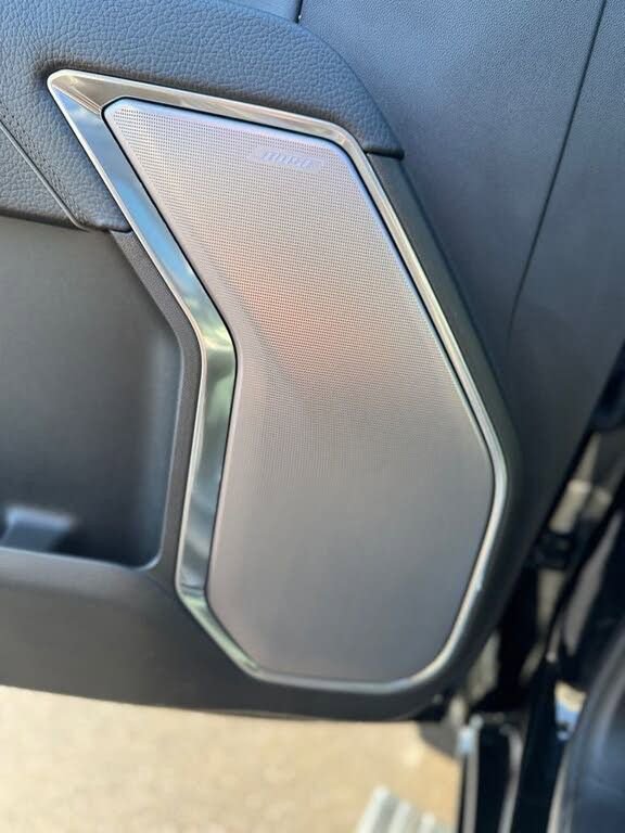 Used 2025 GMC Sierra 3500 Denali image 12