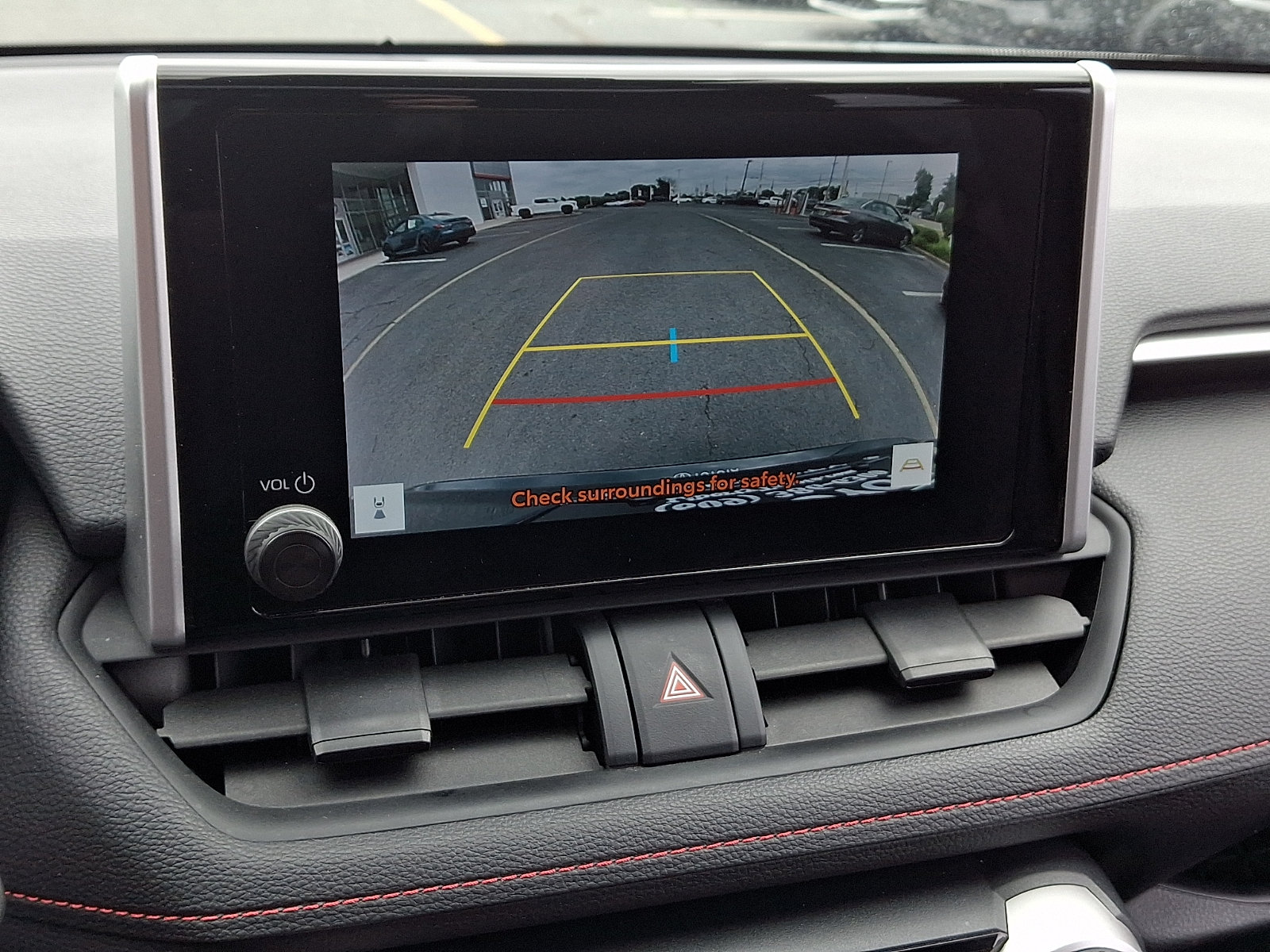 Used 2024 Toyota RAV4 SE w/ Weather & Moonroof Package AWD/4WD image 18