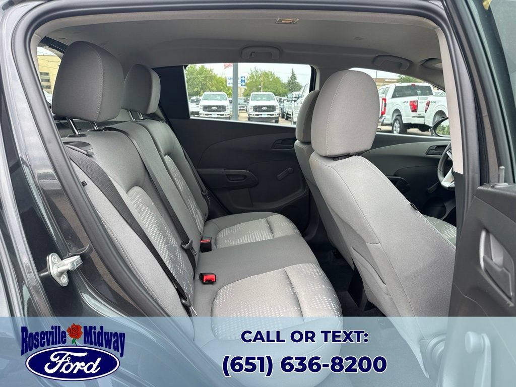 Used 2019 Chevrolet Sonic LT FWD image 31