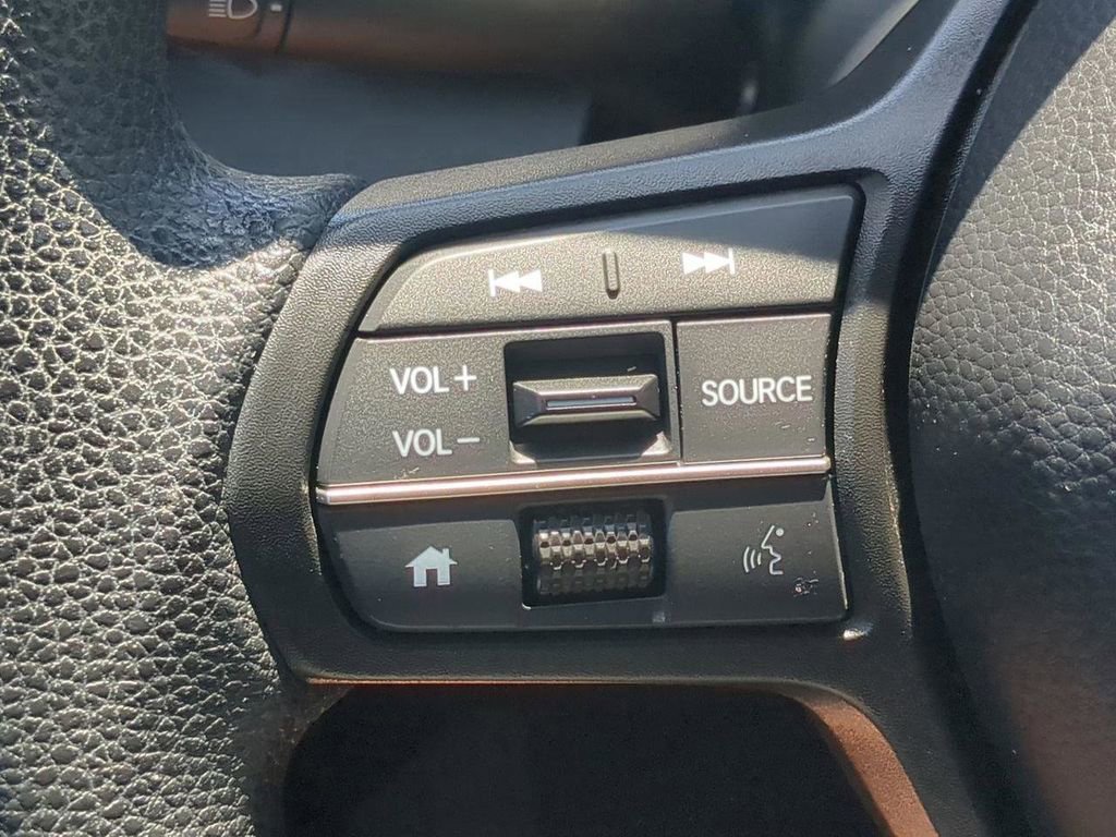 Used 2025 Honda CR-V EX image 22