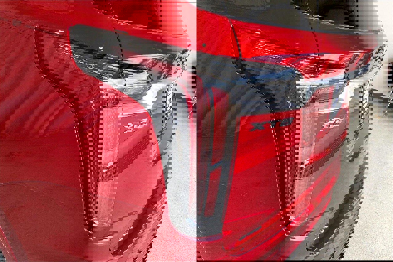 Used 2023 Cadillac XT6 Sport w/ Technology Package image 29