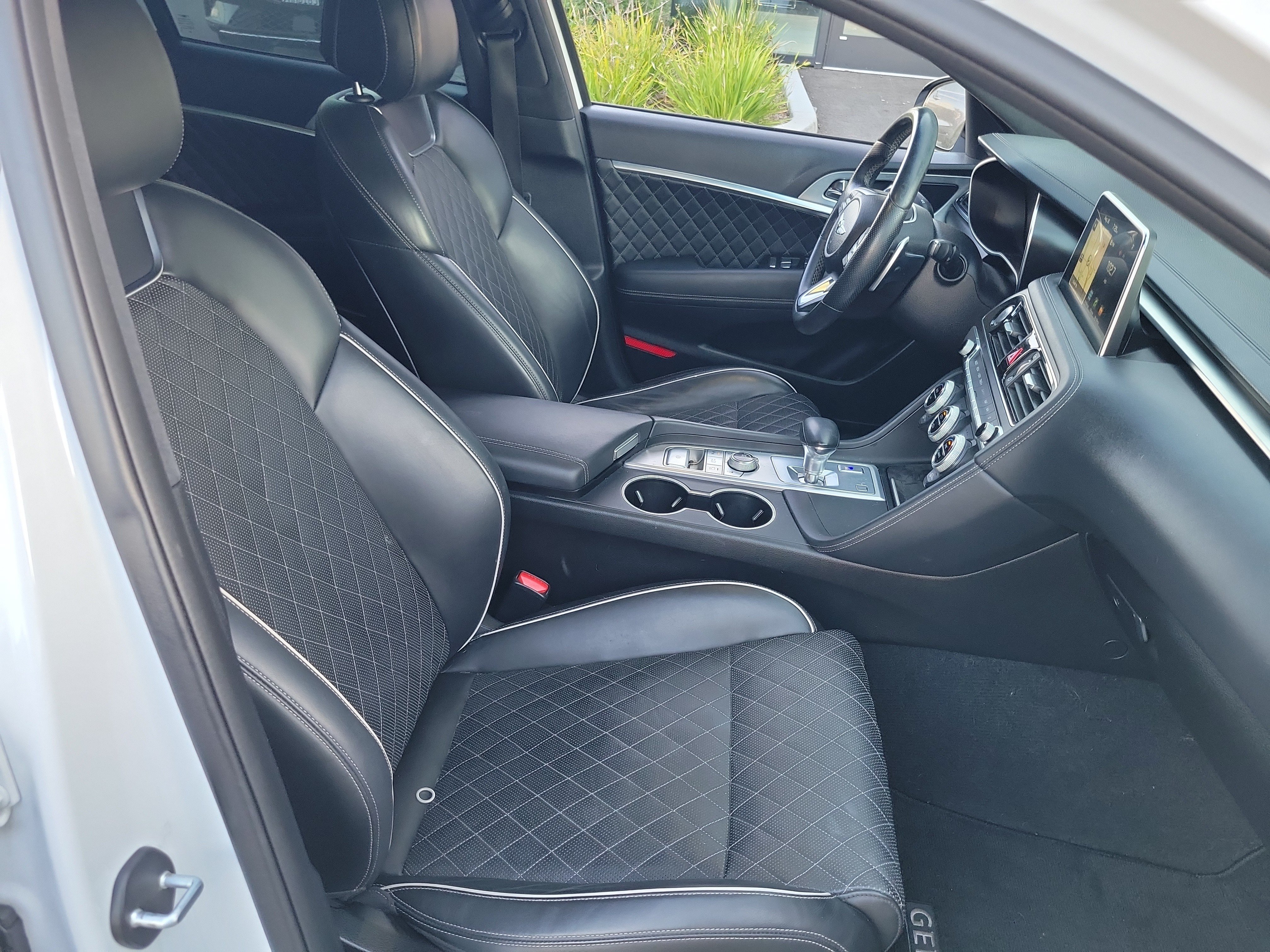 Used 2019 Genesis G70 2.0T Advanced w/ Sport Package RWD image 20