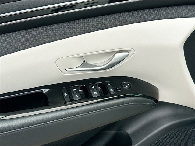 Certified 2023 Hyundai Tucson Limited image 18
