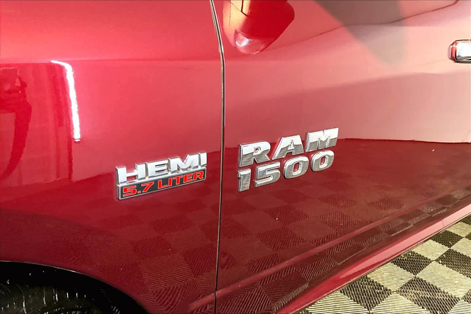 Used 2016 RAM 1500 Big Horn AWD/4WD image 10