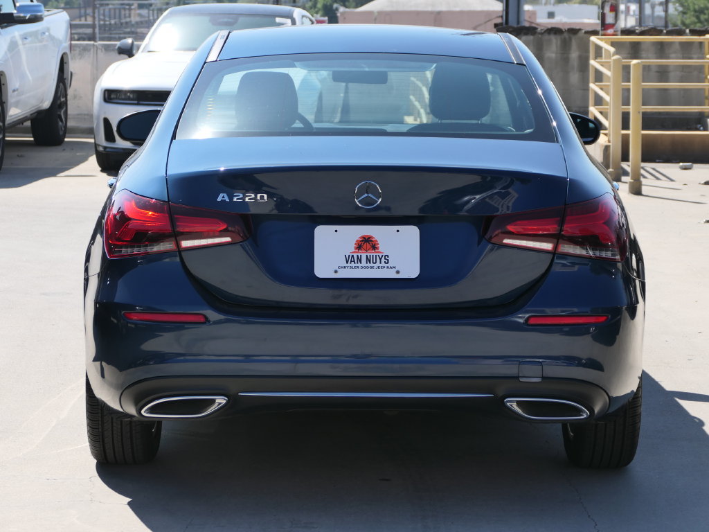 Used 2019 Mercedes-Benz A 220 w/ Premium Package image 4