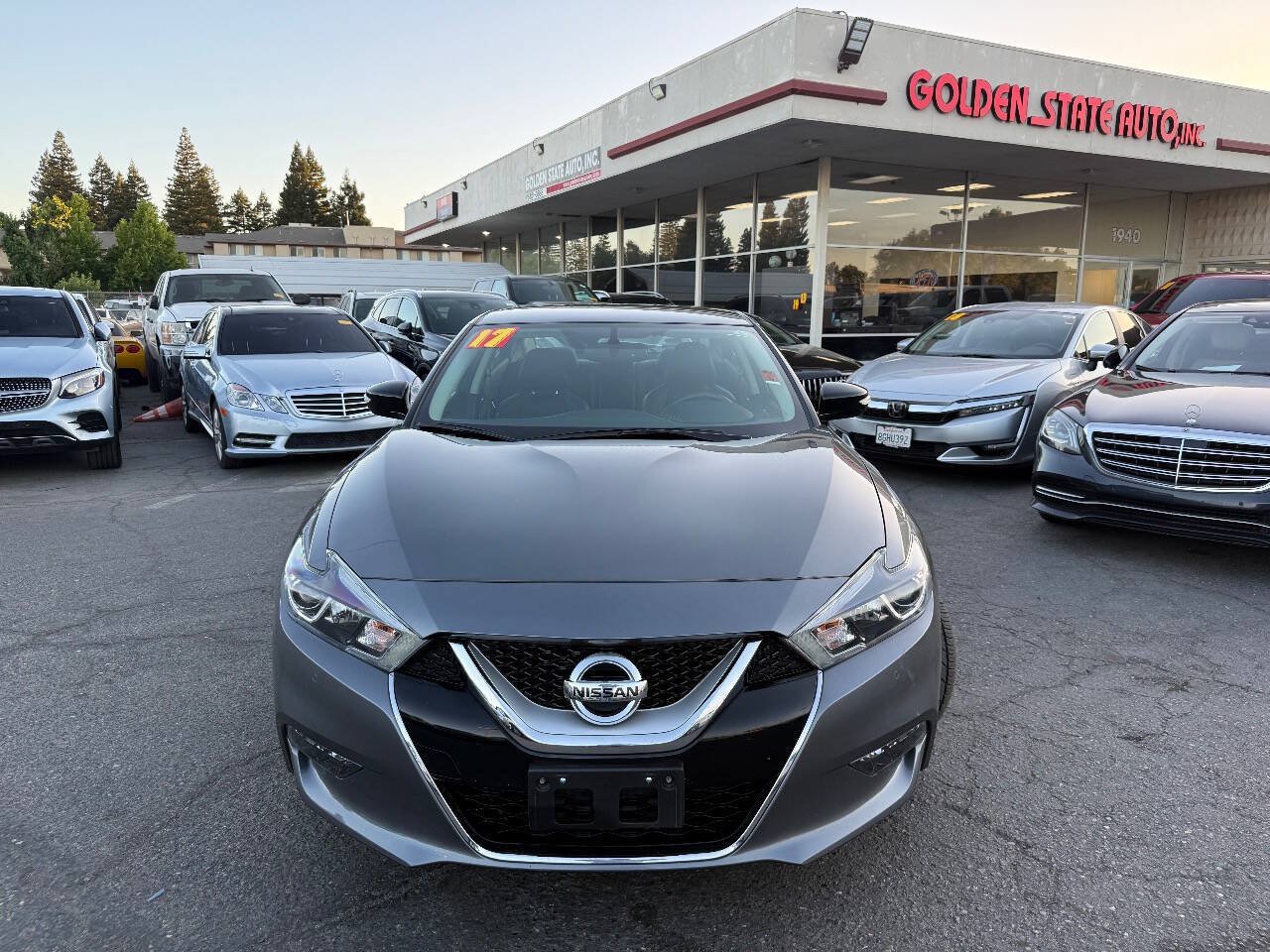 Used 2017 Nissan Maxima 3.5 SV FWD image 3