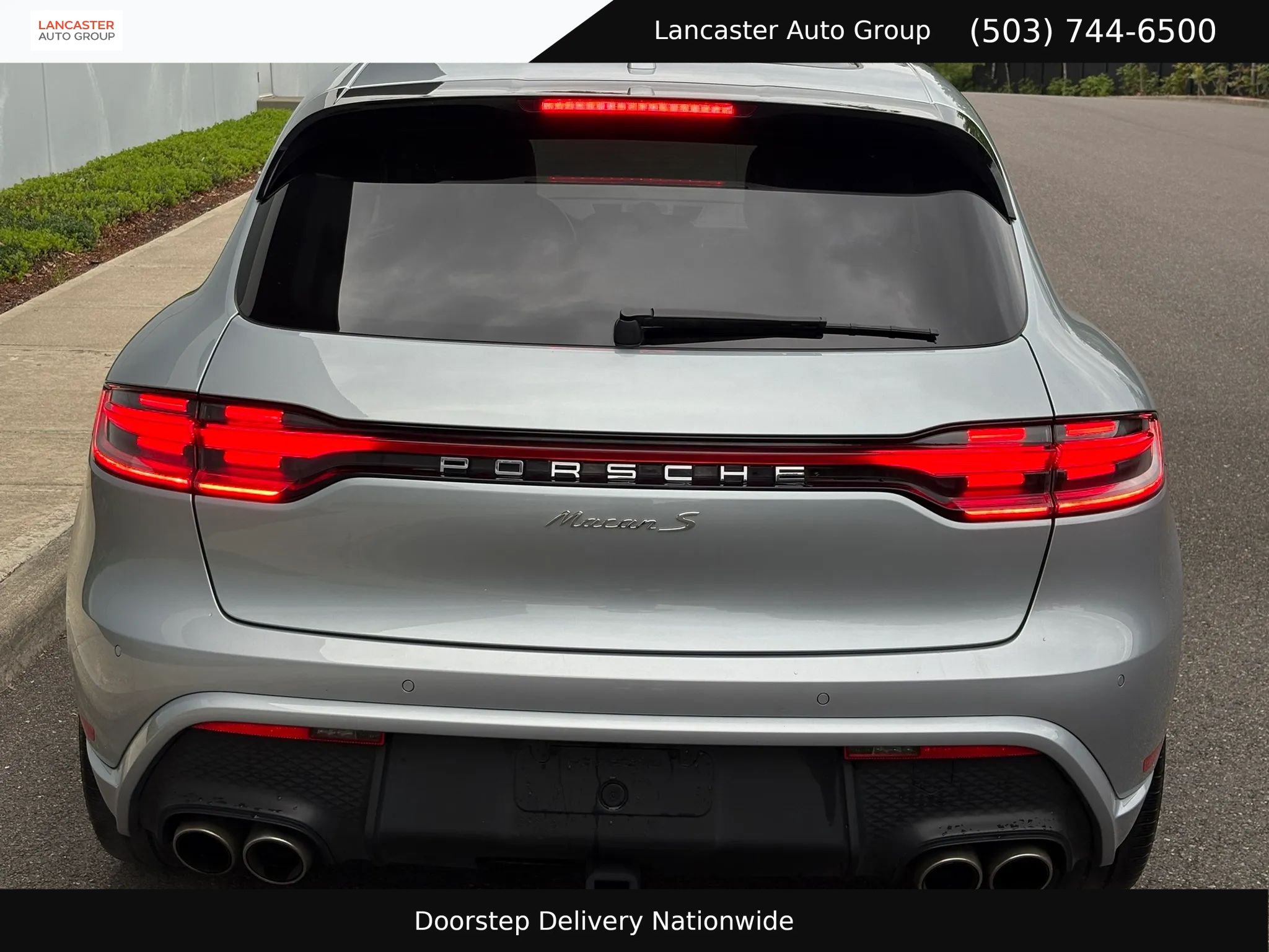 Used 2022 Porsche Macan S AWD/4WD image 5