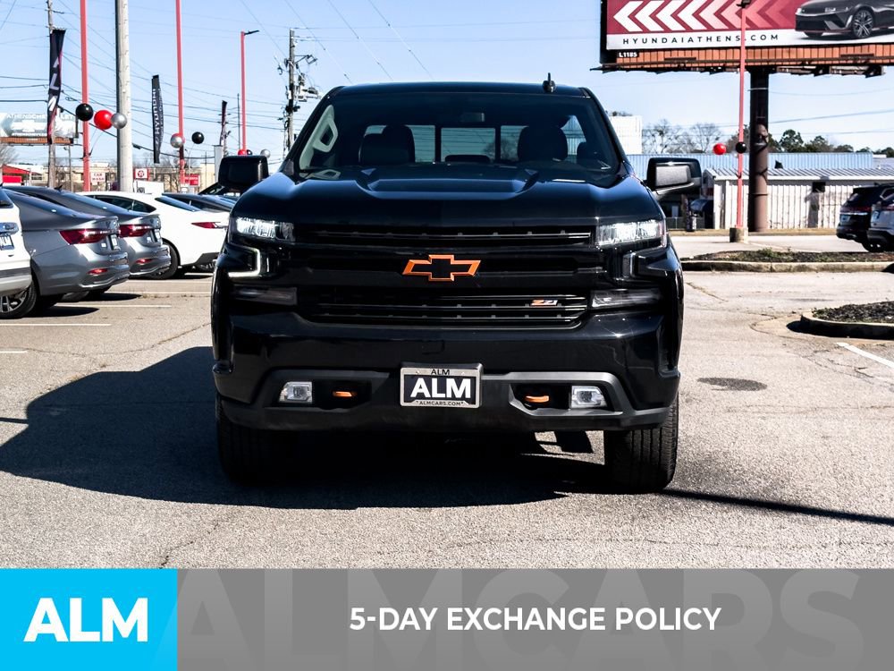 Used 2021 Chevrolet Silverado 1500 LT Trail Boss w/ Convenience Package II image 3