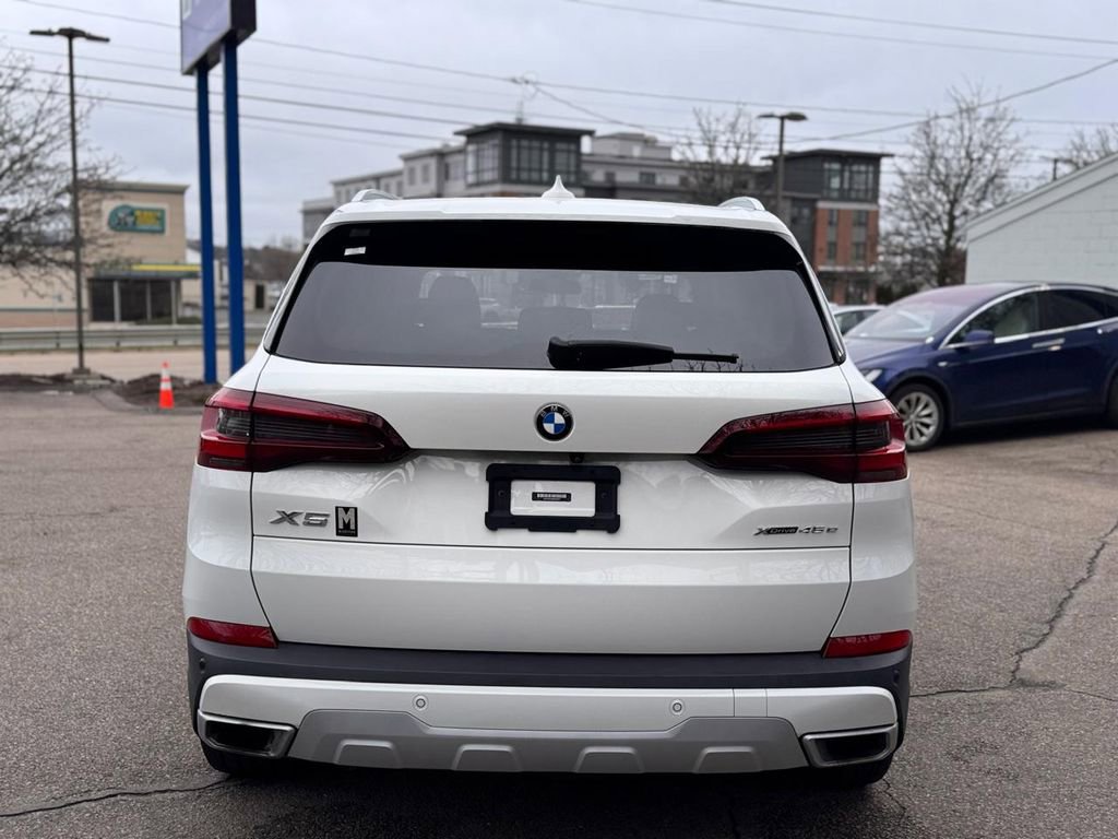 Used 2021 BMW X5 xDrive45e w/ Premium Package 3 image 5