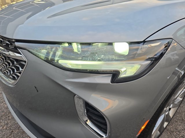 Used 2023 Buick Envision Avenir image 33