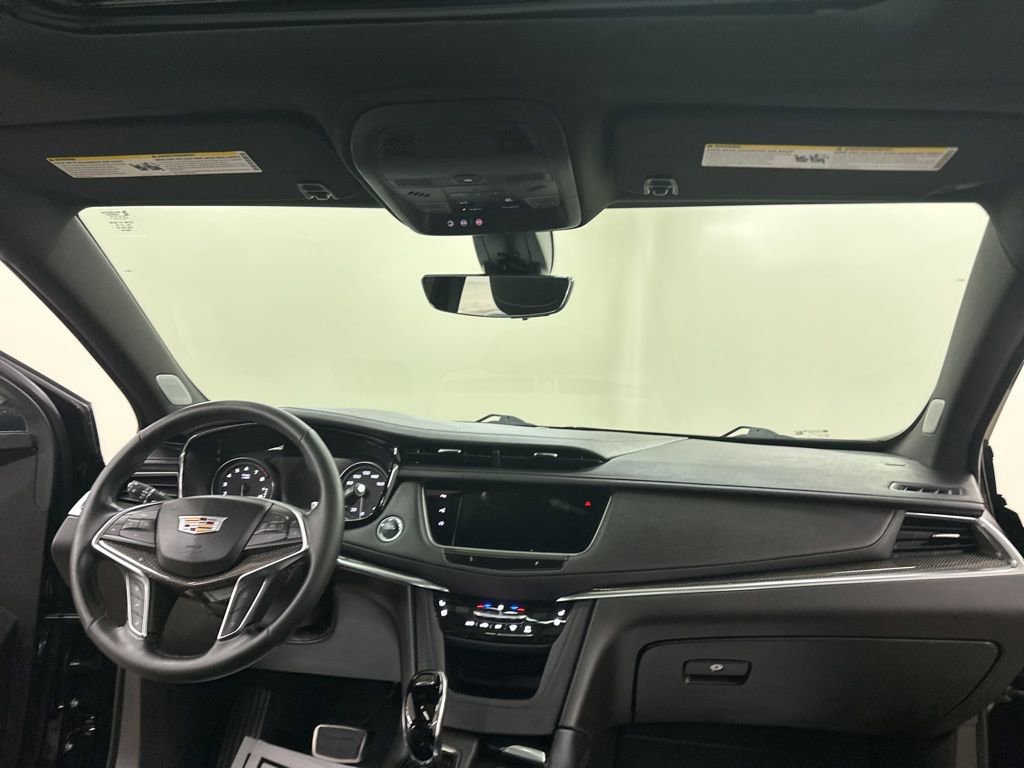 Certified 2025 Cadillac XT5 Sportv w/ Technology Package image 22