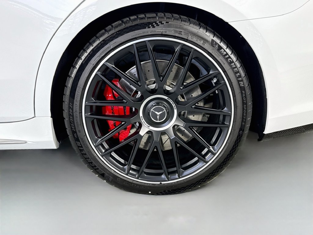 Used 2026 Mercedes-Benz S 63 AMG S image 33
