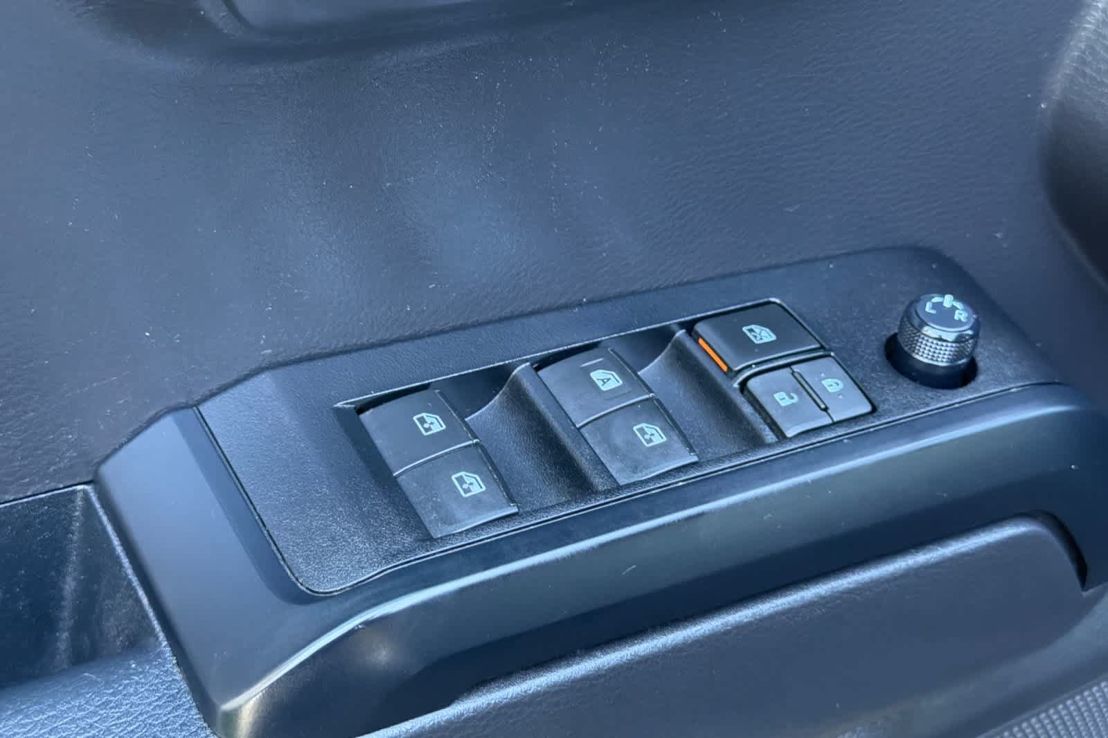 Used 2022 Toyota Tacoma SR AWD/4WD image 13