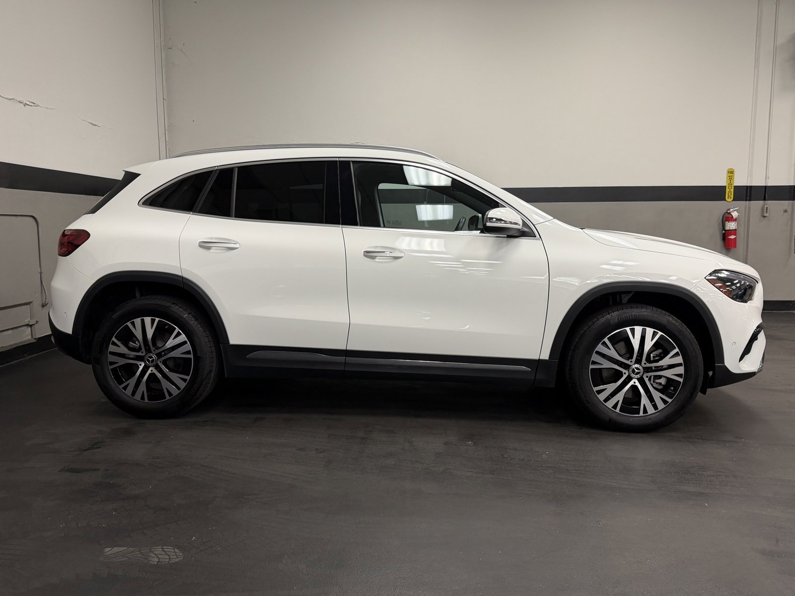 Certified 2025 Mercedes-Benz GLA 250 image 5