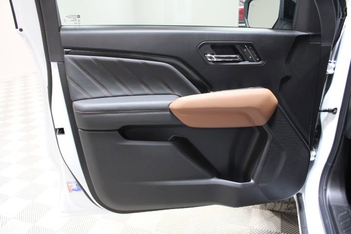 New 2026 GMC Canyon AT4 w/ Technology Plus Package image 17