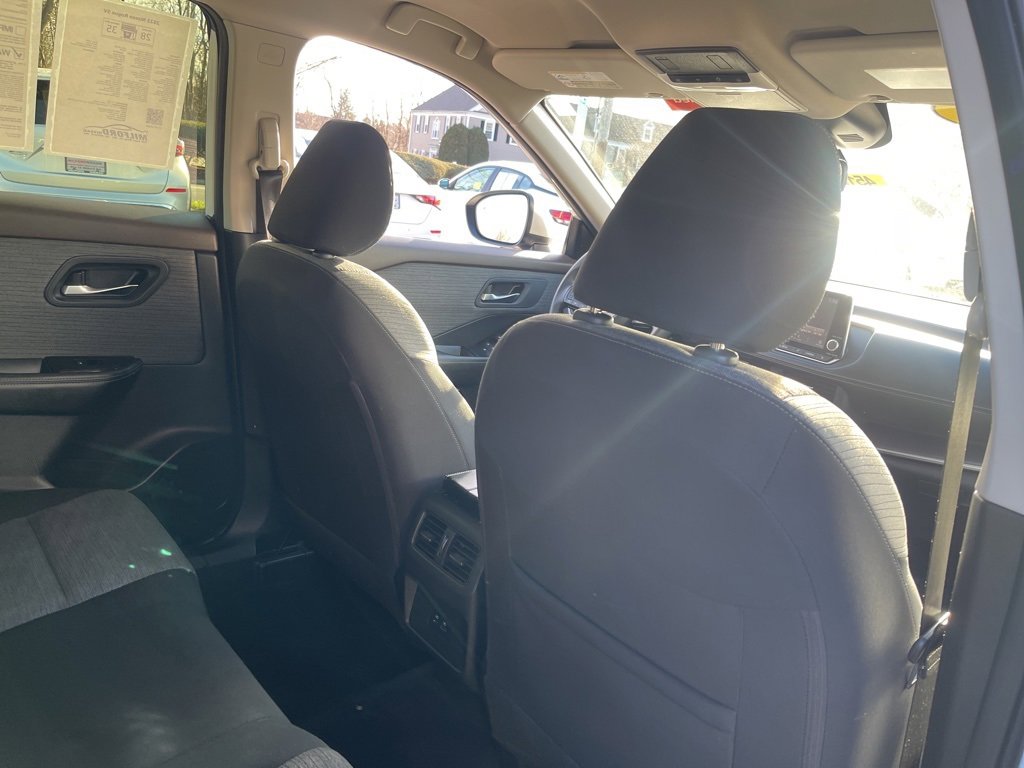 Certified 2023 Nissan Rogue SV image 20