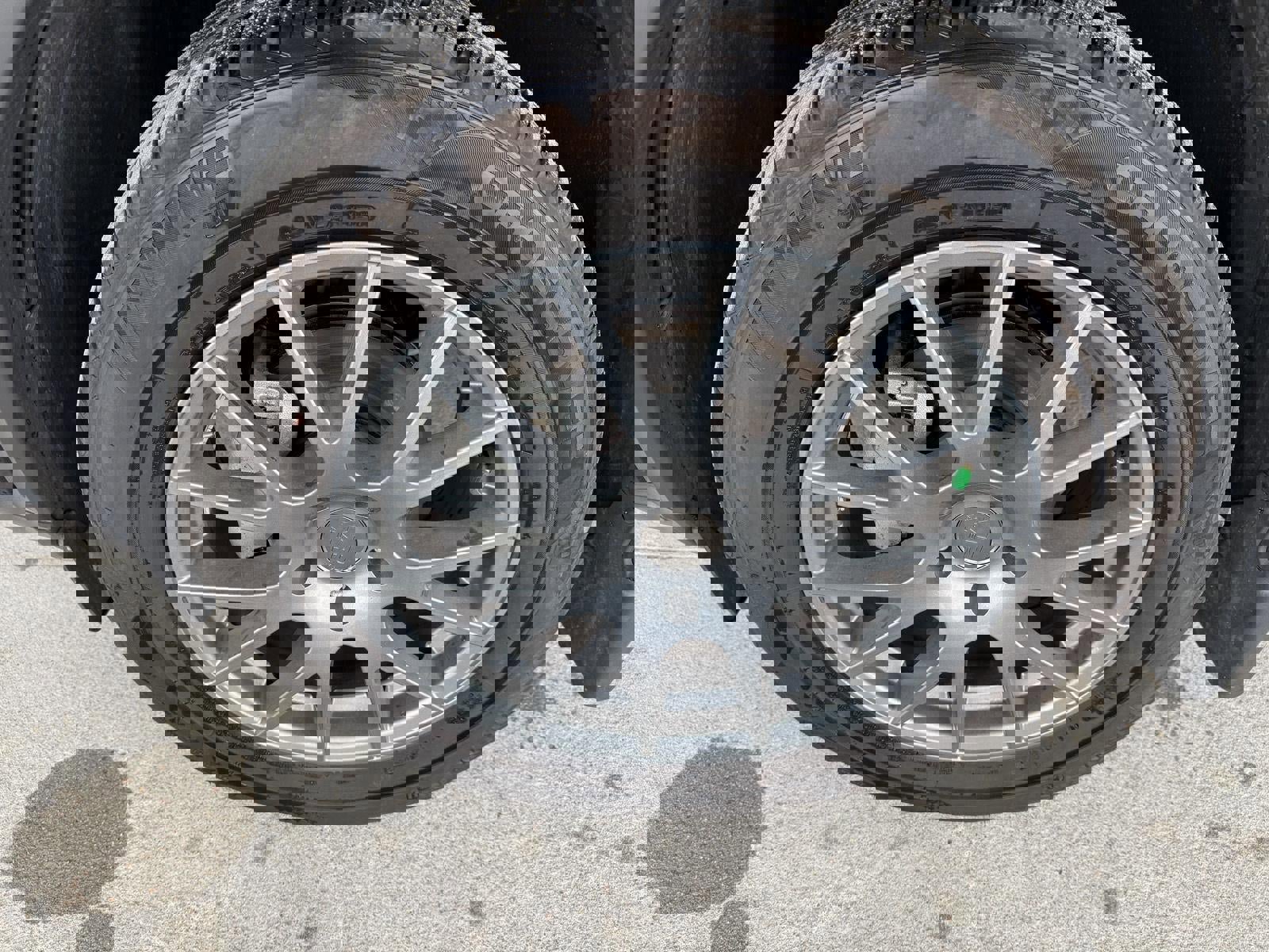 Used 2023 Nissan Rogue SV w/ SV Premium B Package AWD/4WD image 5