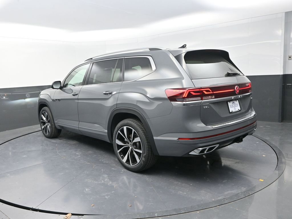 New 2026 Volkswagen Atlas SEL Premium R-Line image 8